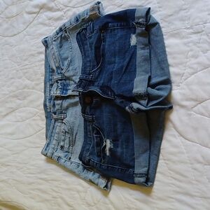 2 Pairs Women's Cut-off Shorts Sz 0 Universal and Old Navy